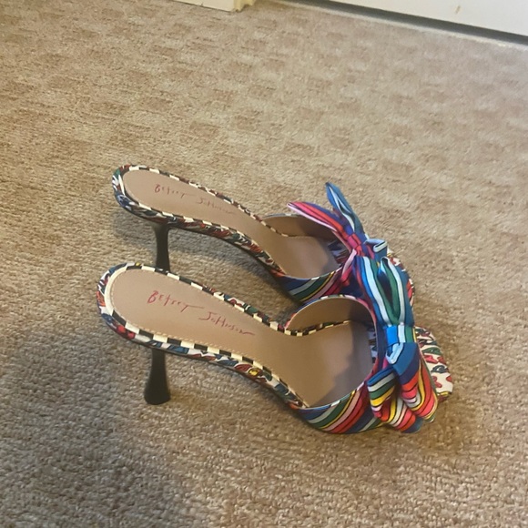 COPY - Betsy Johnson - Picture 2 of 5